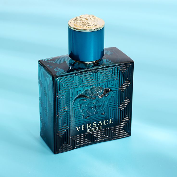 Versace Eros Parfum 100ml Spray | Intense Woody Cologne for Men, 3.4 oz